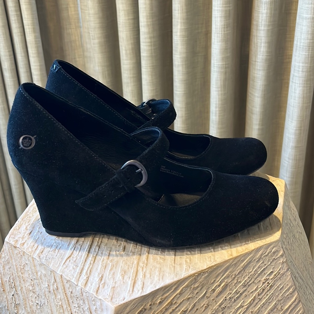 Born Jordana Black Suede Wedges